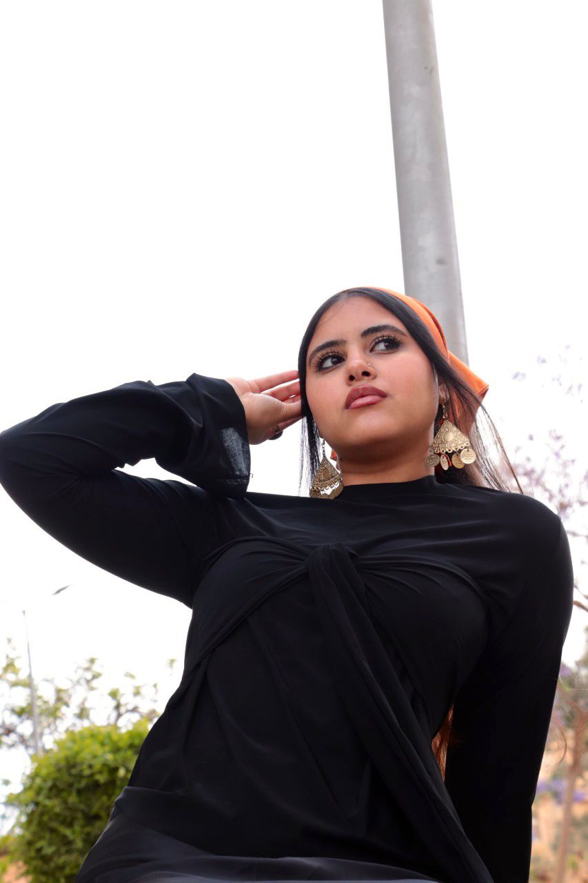 Knot me top in Black.