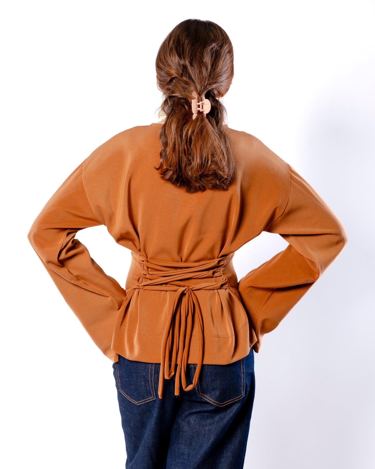 Not Basic-Basic top in Camel.