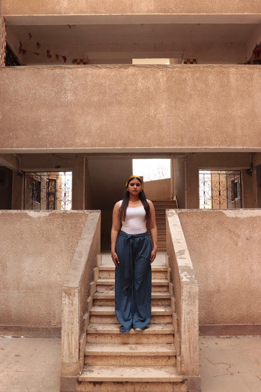 Sol belted pants in Denim Blue.